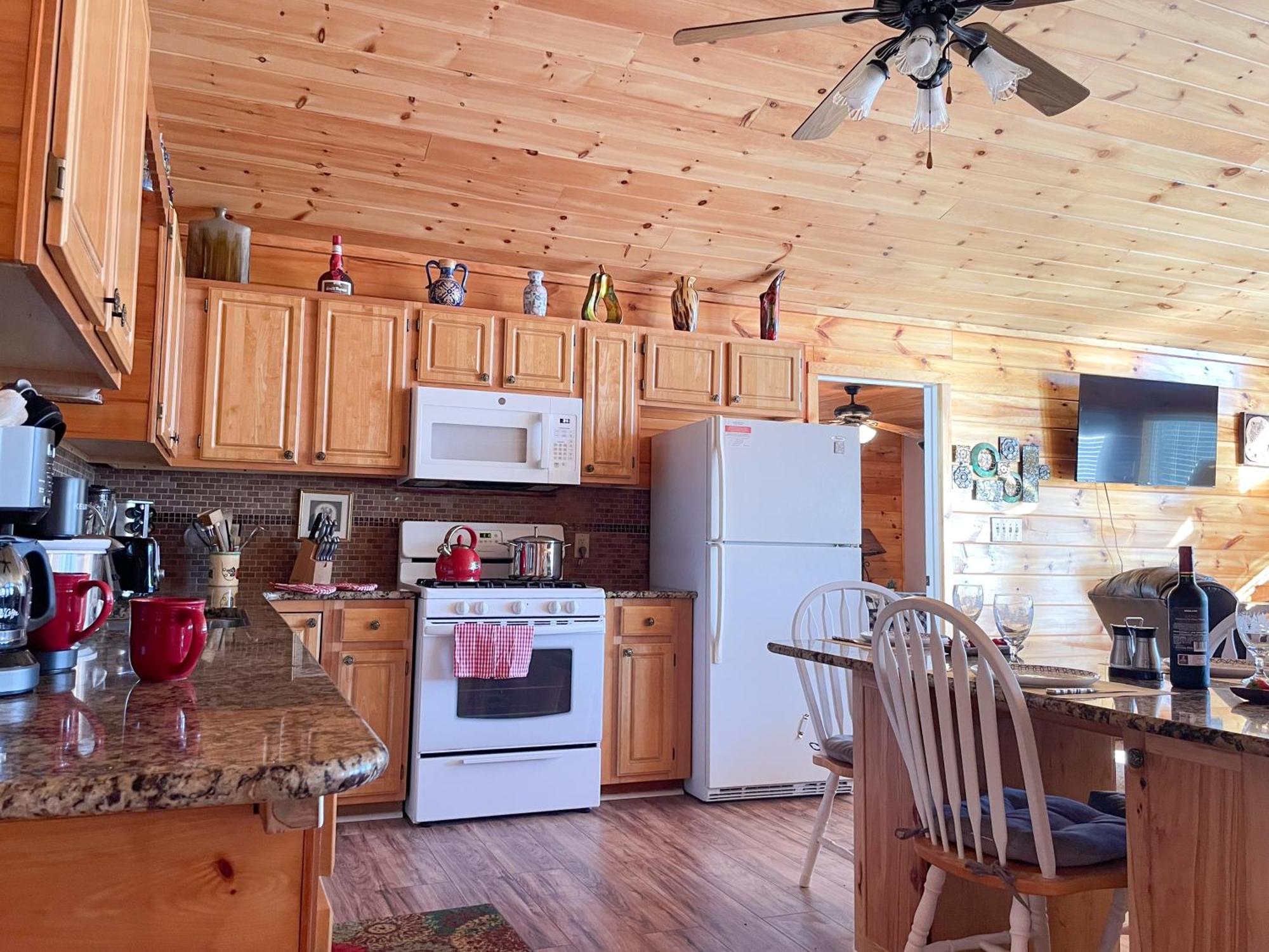Luxurious Pigeon Forge Cabin, W/ Hottub, Easydrive, Arcade Game, Panoramic Views Bagian luar foto